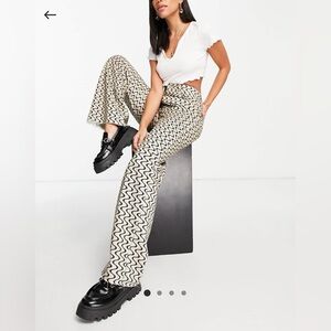 Retro Wavy Printed Dad Jean